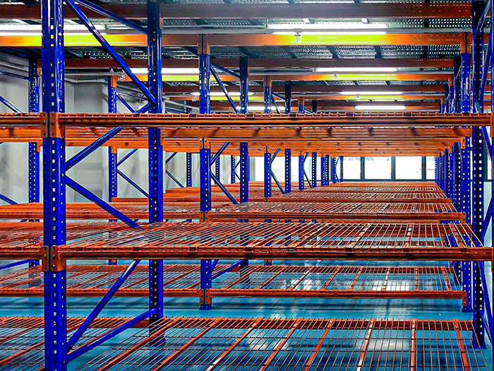 Installing rack supported platform in T-space project - Racknsave Mezzanine Racking Solutions.